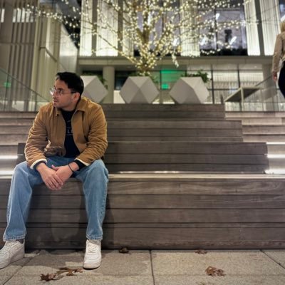 Economista.
Crítico de sillón sobre temas variados; experto en creer que soy experto en deportes.