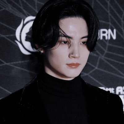 desiredsinzz's profile picture. backup for @twicethechaos