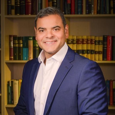 Doctor en Derecho y Profesor. Expresidente del (@cabogadosa1), Exprocurador, Exjuez, Exmagistrado. Socio Fundador Blanco & Degiovanni Ab y Consultores.