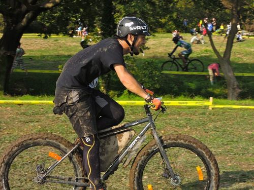 pugsleylife's profile picture. ＳＵＲＬＹのmoonlanderで通勤、町乗り、山からレースまでフル活用で遊んでます。