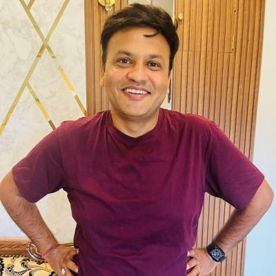 Abhi_2606's profile picture. Libran!