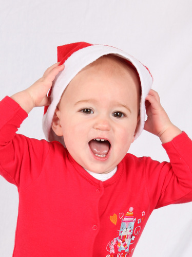 PLPSevenoaks's profile picture. We specialise in photographing babies, children and family groups in your own home. We also make beautiful impressions of tiny hands and feet!