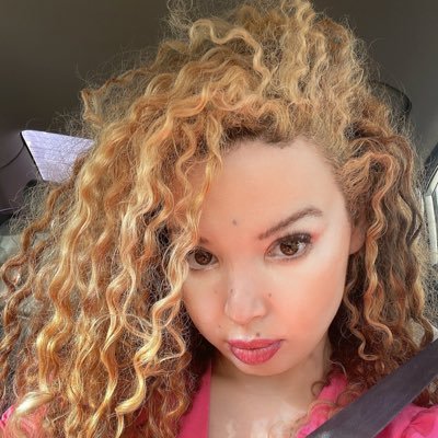 2333346744v's profile picture. single mom