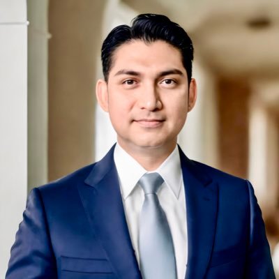 Enterprise Analytics Leader and @MicroStrategy Consultant. Passionate about cloud computing, leadership, AI, UX design, SEO, and travel.