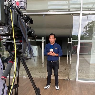 Periodista en Tigo Sports Bolivia🇺🇦⚽🎙️

Instagram: nicolasromanf - https://t.co/XAn7CuW7zT