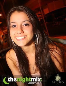 Se fosse só sentir saudades, mas tem sempre algo mais...