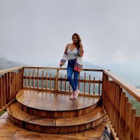 👩⚕️Sonny_Elizabeth 🌻🐝 (@elyzabeth_loap) 's Twitter Profile