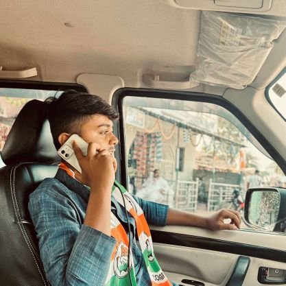 karan_lilhare01's profile picture. 