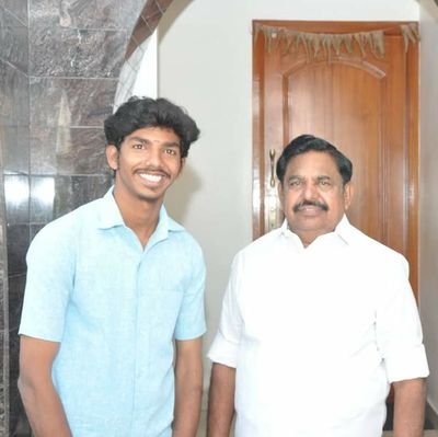 ViswhaC72485's profile picture. தகவல் தொழில் நுட்ப பிரிவு🔥
தில்லைநகர் பகுதி கழகம்💙
திருச்சி மண்டலம் #ADMK_TRY
திருச்சி மாநகர் மாவட்டம்🔥