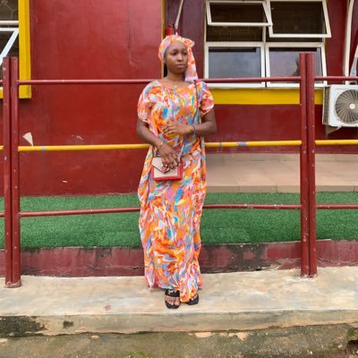 Christian //chelsea /Nurse/freelance/Burna boy // novel/Messi / I follow back immediately 🥰🥰🥰