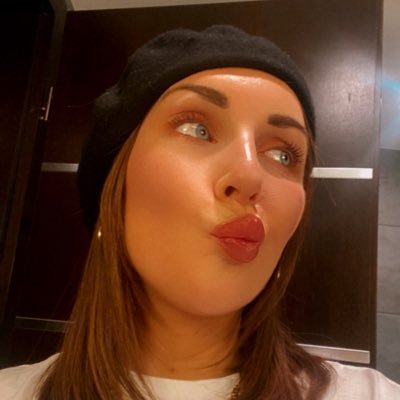 georgiegeorgee's profile picture. 🌙