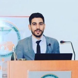 DrKandoussi's profile picture. Médecin 💉💊💊