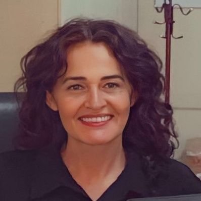 EmineYavuz0701's profile picture. 