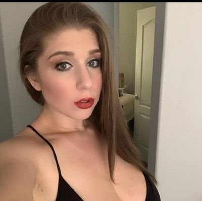 Emilywilli17548 Profile Picture