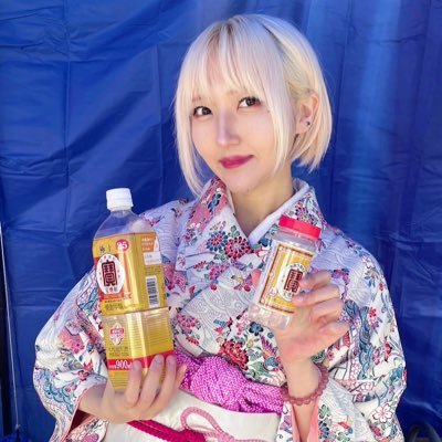 【@325xMITSUKO】 お客様が大大大好き | リピーター爆発 | 歩くパワースポット(鑑定を受けると運気が爆上がりするとよく言われま酒)| 御神酒くれると悦びま酒 | 鑑定お問合せだけでもお気軽に🍶🔮