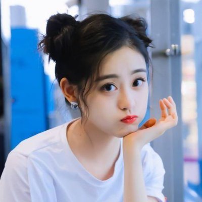 Yêu màu hồng ghét sự giả dối😍😍😍. Yêu mọi thứ đẹp và dễ thương🥰🥰🥰