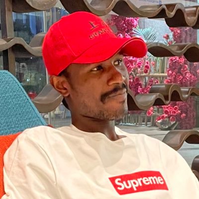 m1048_'s profile picture. 👮‍♀️