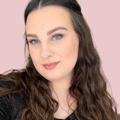 Founder & Owner of https://t.co/gu6ArGbzHs | Beauty Blogger since 2018 that loves to write reviews | Let’s chat about makeup & skincare 🩷