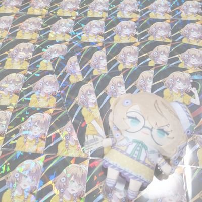 pon_kohaku's profile picture. ｜義務教育修了済み18↓｜ 浮上=返信❌｜2日返事がなかった場合催促して頂けると助かります。｜自我あり｜🌈🕒垢 @pon_kohaku25｜