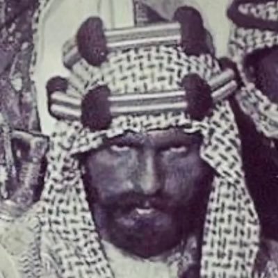 p__7u's profile picture. وَمَنْ هَابَ أَسْبَابَ الَمنَايَا يَنَلْنَهُ~~ وَإِنْ يَرْقَ أَسْبَابَ السَّمَاءِ بِسُلَّمِ