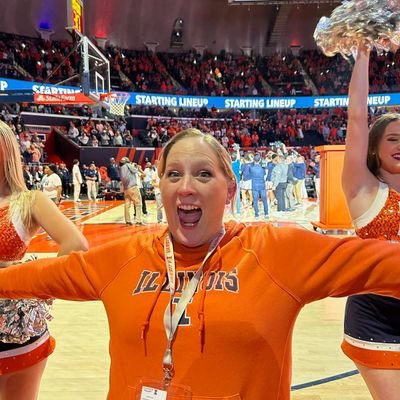 I bleed 🧡&💙. Granddaughter of Illinois basketball great Ted Beach. I-L-L!!!!