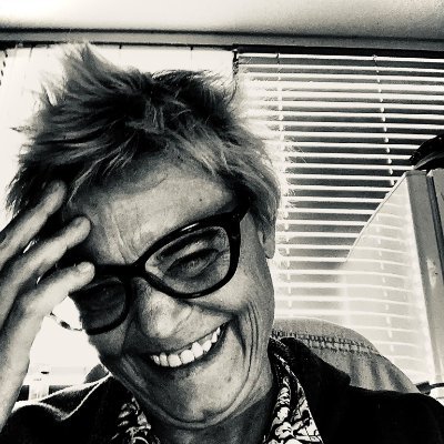 Laughin' just to keep from cryin'. She/her. Bass player, crafter, dancer & wannabe indexer by night. Plain language editor by day. Tweets/retweets = my own.