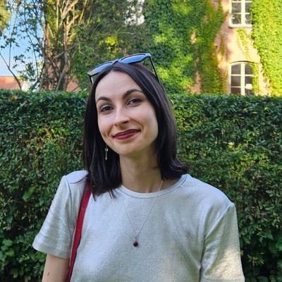 Postdoc KTH Royal Institute of Technology doing topological data analysis and machine learning in healthcare. PhD in Biomathematics, University of Bergen.