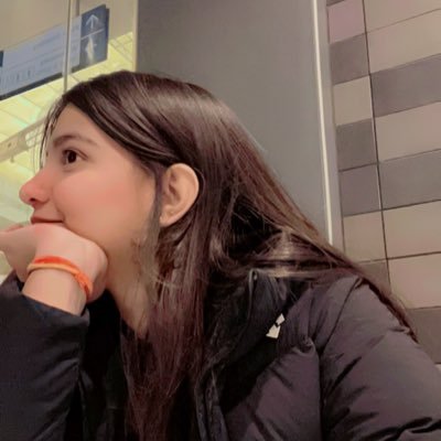 shah_hanshika's profile picture. 👩‍💻Web Developer | Tech Enthusiast 🚀 | BCA Grad 🎓 | Passionate about React.js, HTML, CSS | Smart India Hackathon Finalist 🏆 | Let's innovate together! 🌐