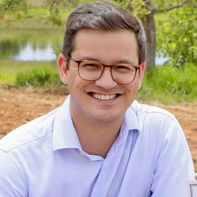 rafaelmgouveia's profile picture. Presidente Emater, suplente de dep. fed. por Goiás 51.597 votos 🗳️ Ex-dep. est. 💼 Pastor 👔 Casado com Fernanda ♥️ Pai do Jorge Branco de Gouveia 👶🏻