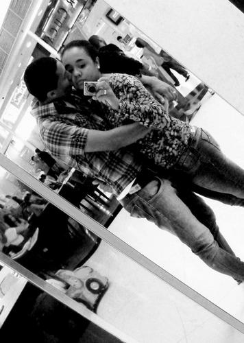 Prometo ser um novo homem em sua vida ................. LUIZA (L) FORÇA E FE NESSA MENINA LINDA