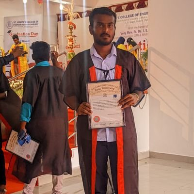 manikandan24122's profile picture. 🎓B.E Mechanical Engineering🎓