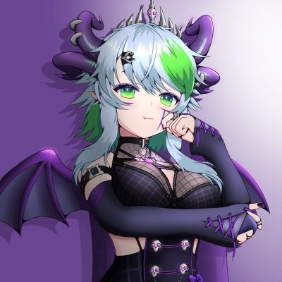 Professional Graphic Artist🎨🎮2D & 3D Model #Vtuber #Anime 🎮DM for Services 🎮All Graphic Stuffs Always there to help streamers ❣️ Paid Designer❗