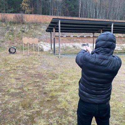 kstrmcs2's profile picture. cs2 player yes    15 y/o