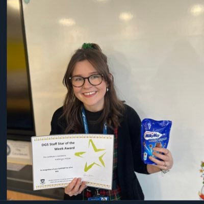 Teacher of Social Subjects (with Business & Enterprise) @RossHigh | History and Modern Studies Teacher 🏰👩🏻🏫 Graduate of @StirUni & @AberdeenUni 👩🏻🎓