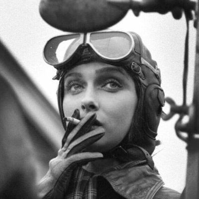 Expert in constitutional law, spy balloons, vaccinations, and WWII trivia.
Pronouns: fuck/you