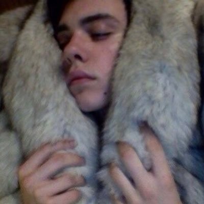 || shtwt edtwt drugtwt || im staring atyou through the screen || stonerexic || bmi 18.2 ||