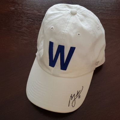 (old account was FinFan)
Z💙 signing my hat after Cub's win on my birthday? Double W's!