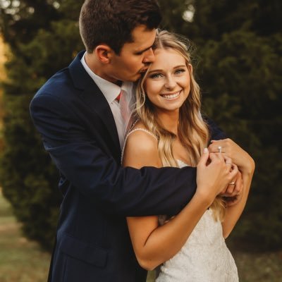 StillsBrayden's profile picture. Evansville, IN| @katiebowenn12