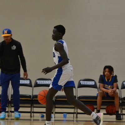 BuomDak's profile picture. PLSHS | C/O 26 | PG🏀