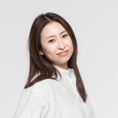 デパ地下の惣菜屋さん→株式会社カミナシ(ノンデスクワーカー向けDXツール)のカスタマーサクセスへ。現場で働く人の世界を少しでも良くしたい。コミュニティ運営を通して、孤独な環境で頑張る現場担当者たちをたくさん繋げたい!