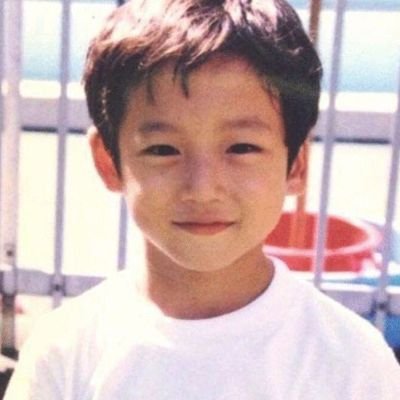 asyakafka's profile picture. mitski