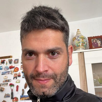 Founder & CEO of @robonity. @MIT researcher. @ualmeria Summa Cum Laude PhD. Award-winning writer. Triathlete. Marathoner. Entrepreneur. Diver. Almeria 100%