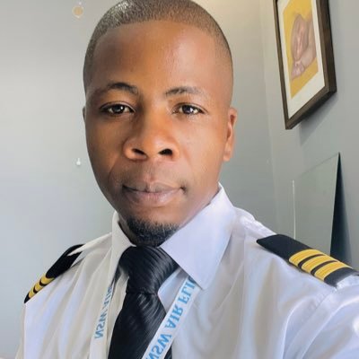 Private Pilot 👨‍✈️✈️ Aviation addict✈️life is too short, let’s enjoy it