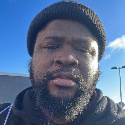 sagethomi's profile picture. Quirky| egalitarian | optimist