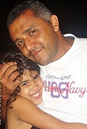 Eu sou o resultado de todas as aprendizagens que a vida me proporcionou ao longo dos anos. Amo a vida e sou feliz pelos amigos que possuo.