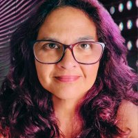 Phoenix Black: screenwriter, fostermom, aid worker (@phoenixblacknow) 's Twitter Profile Photo Phoenix Black: screenwriter, fostermom, aid worker (@phoenixblacknow) 's Twitter Profile Photo