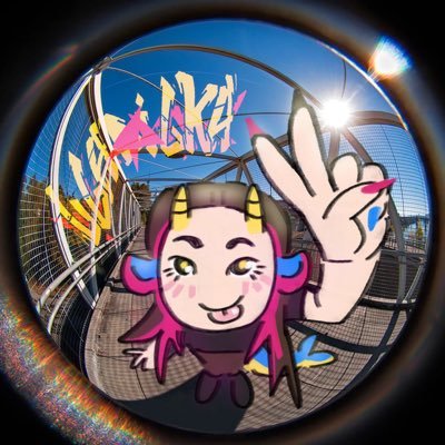 vladilka 💛 COMMISSIONS OPENさんのプロフィール画像
