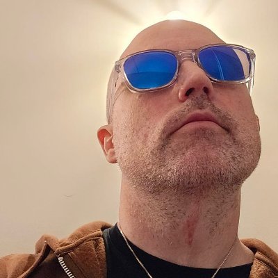 Formerly Souleye. Made the music for VVVVVV. Please donate to tinnitus research: https://t.co/mG3cqzmh07