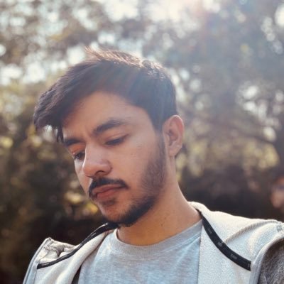 uh_aayush's profile picture. Software Engineer!