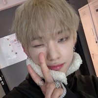괄 (@_eightforxayden) 's Twitter Profile